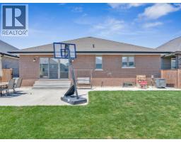 157 Townsview, Essex, ON N8M0A4 Photo 36