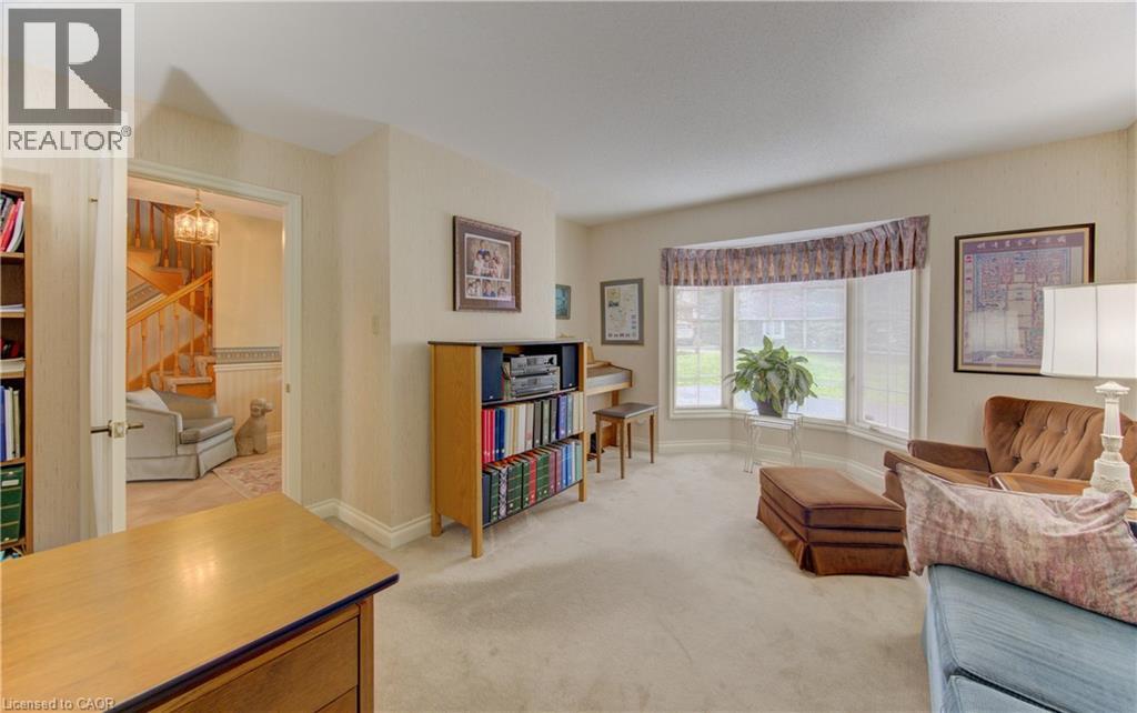 298 ROXTON Drive - 14