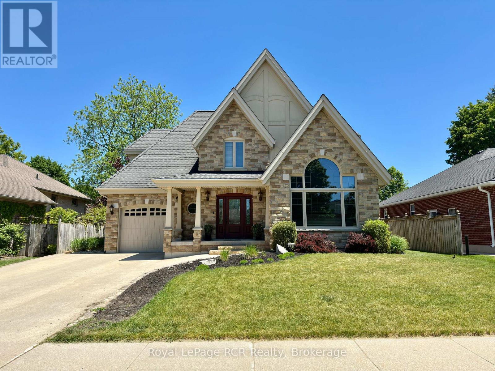 241 4TH STREET CRESCENT - 1