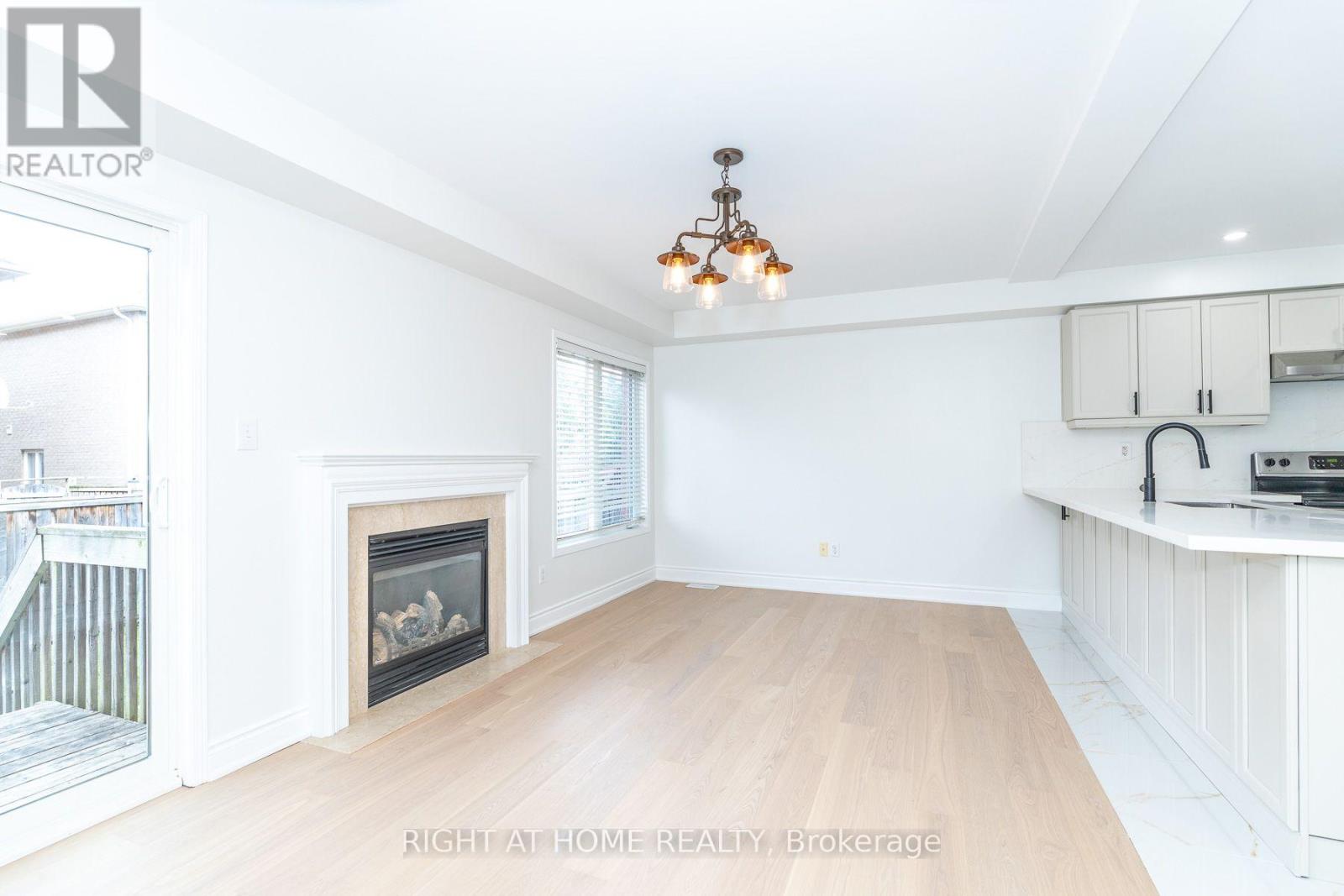 4694 THOMAS ALTON BOULEVARD - 18