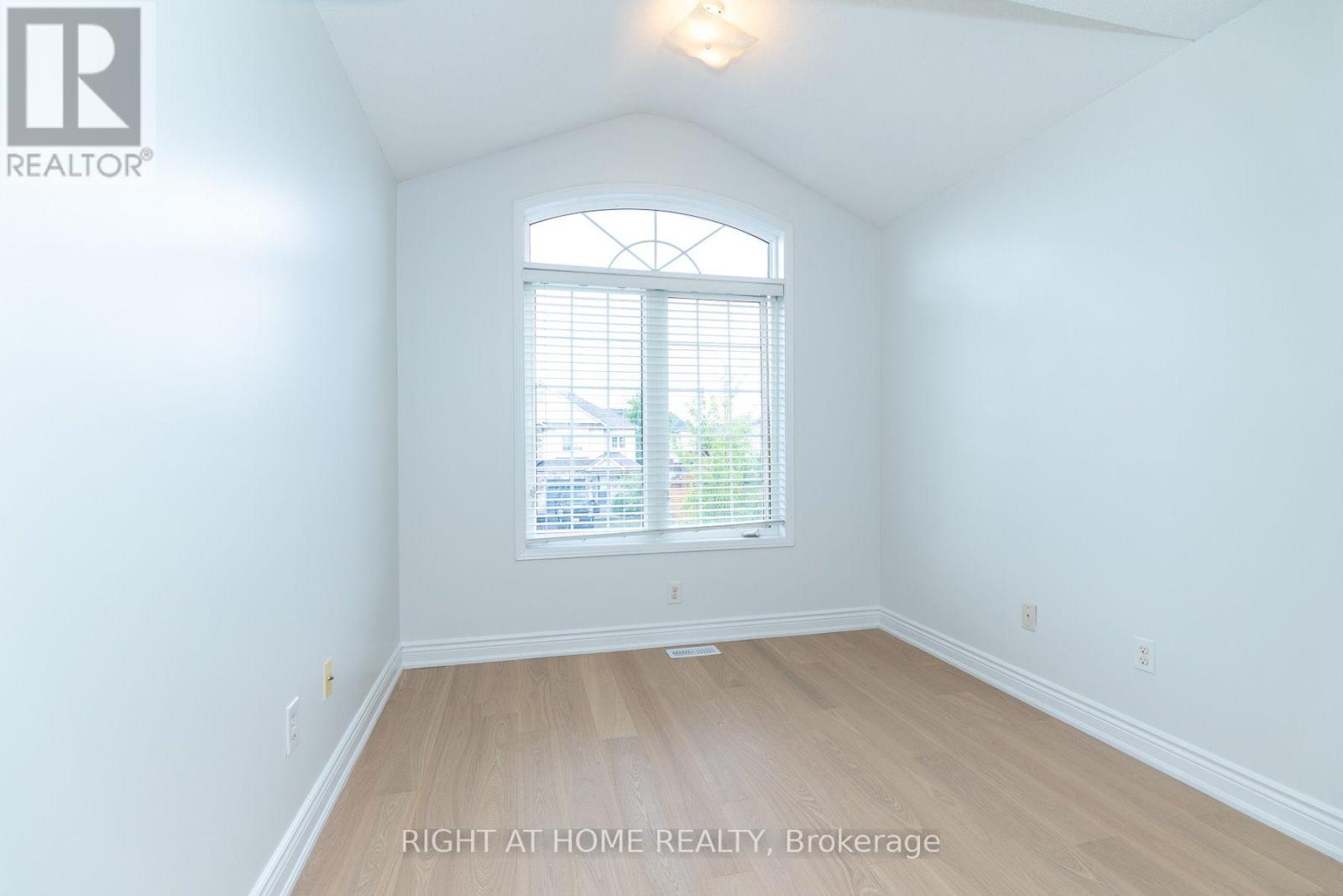 4694 THOMAS ALTON BOULEVARD - 36