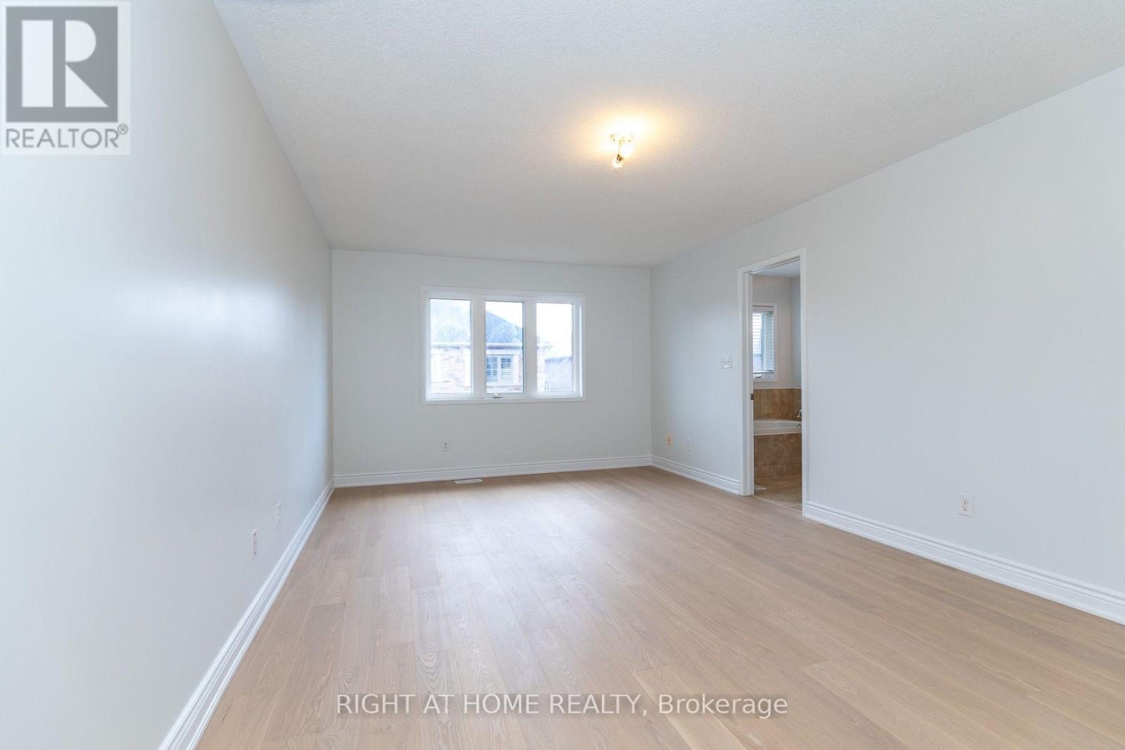 4694 THOMAS ALTON BOULEVARD - 25