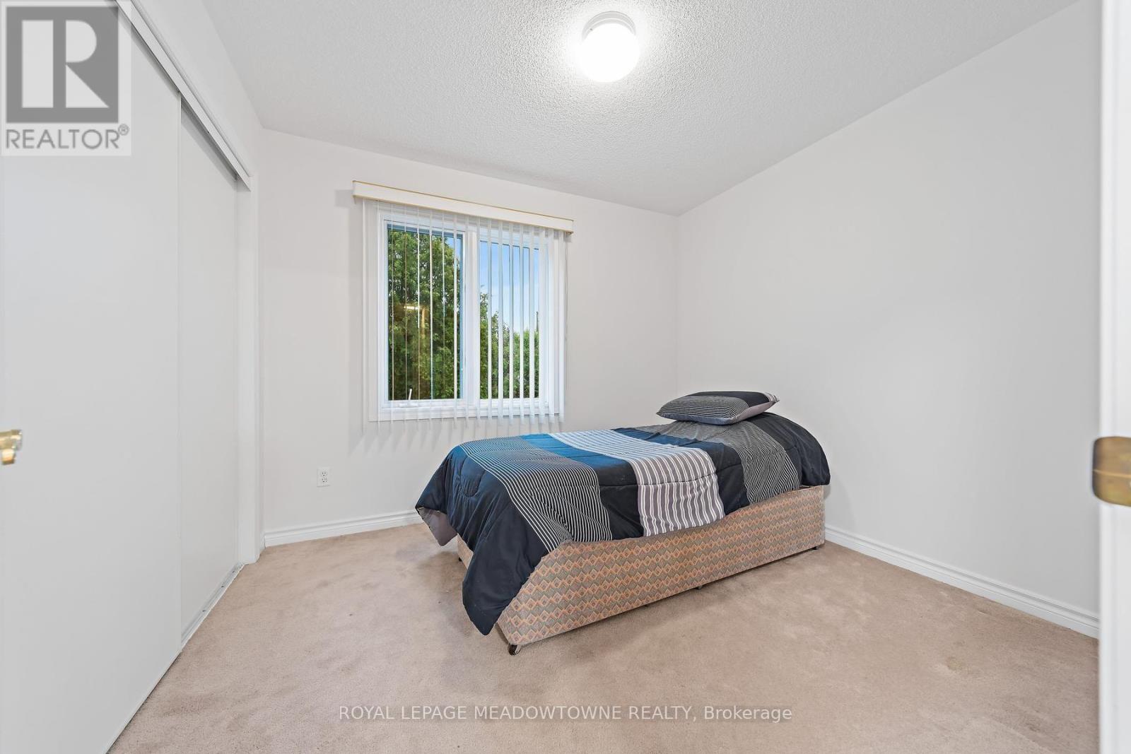 #11 76 RIVER DRIVE - 16