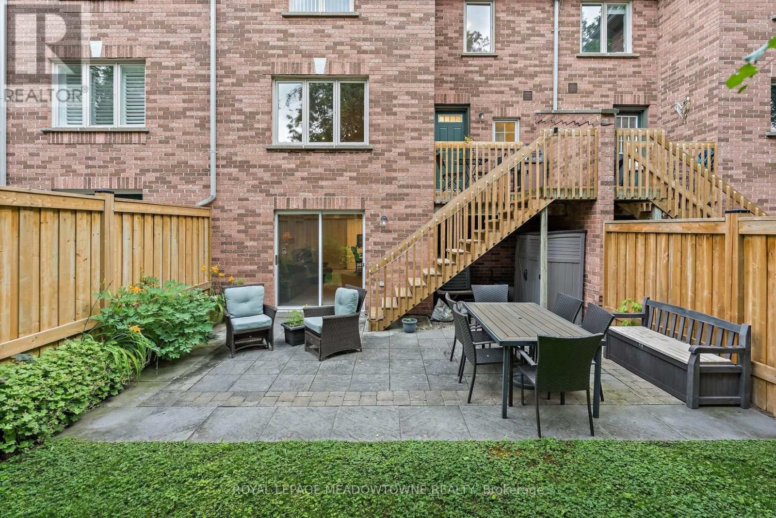 #11 76 RIVER DRIVE - 28