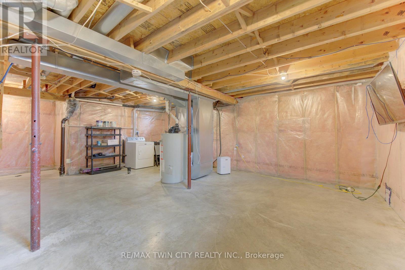 38 CASSIDY COURT - 23
