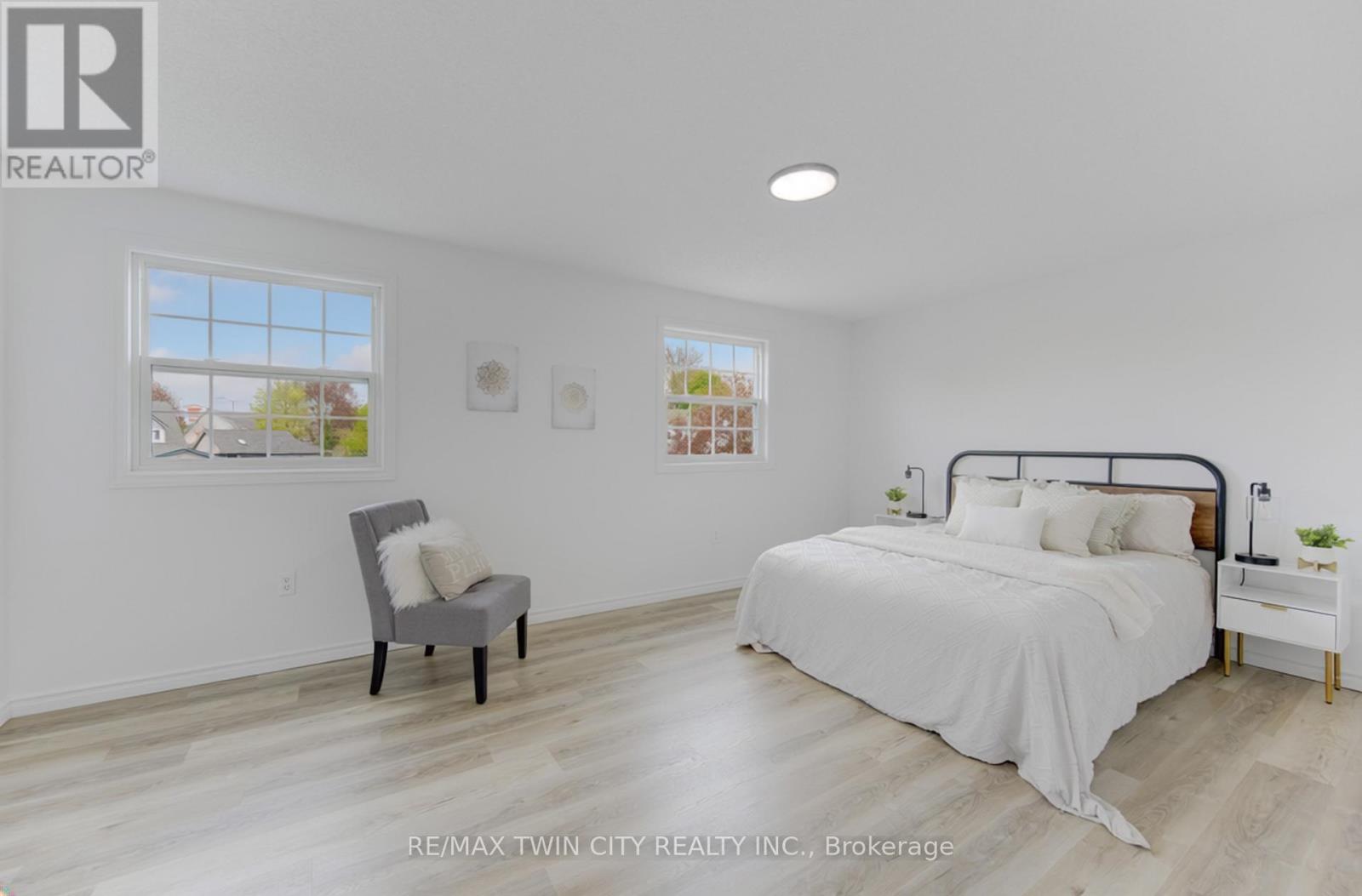 38 CASSIDY COURT - 21