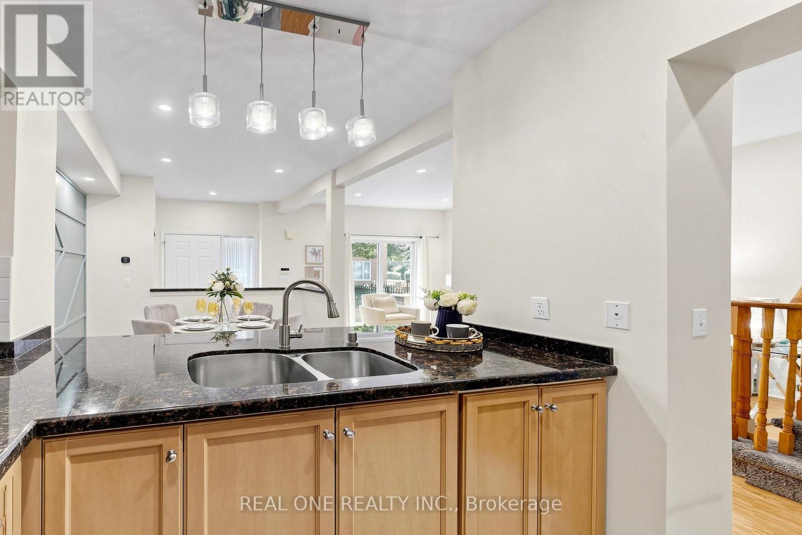 #6 12 ST MORITZ WAY - 13