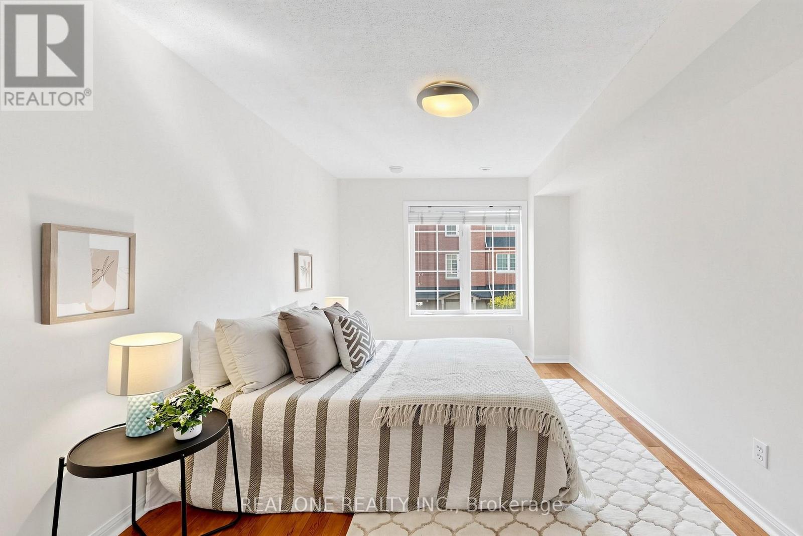 #6 12 ST MORITZ WAY - 27