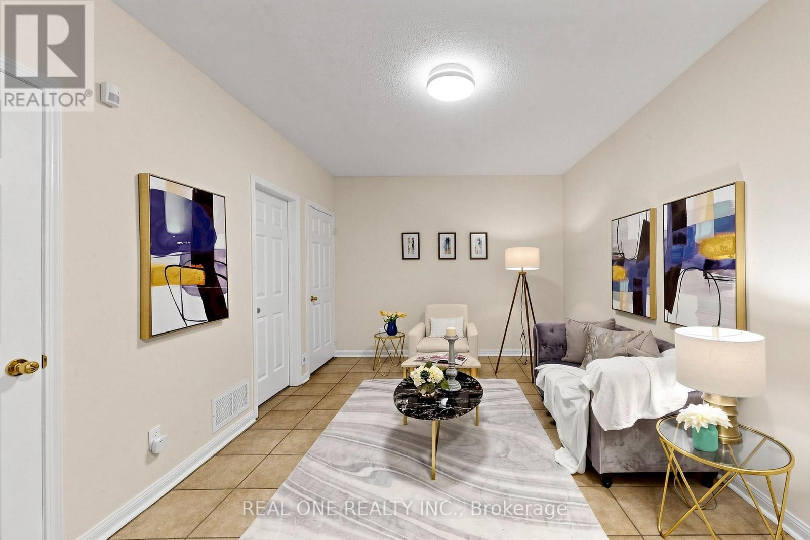 #6 12 ST MORITZ WAY - 36