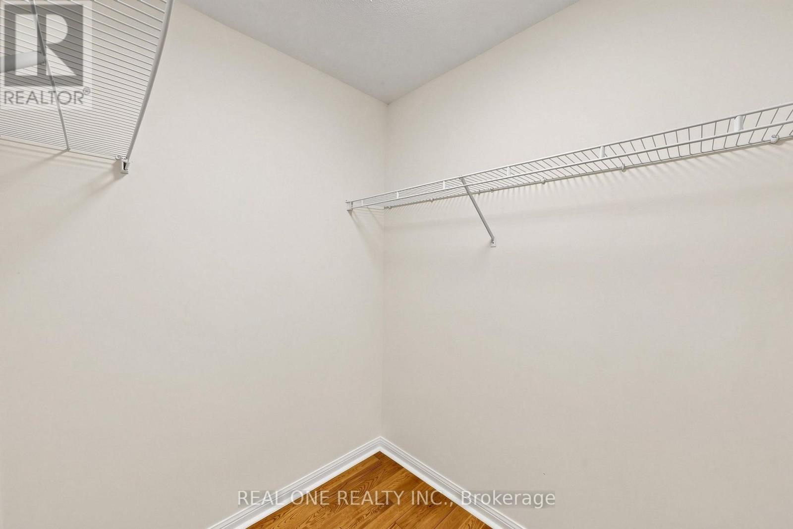 #6 12 ST MORITZ WAY - 22