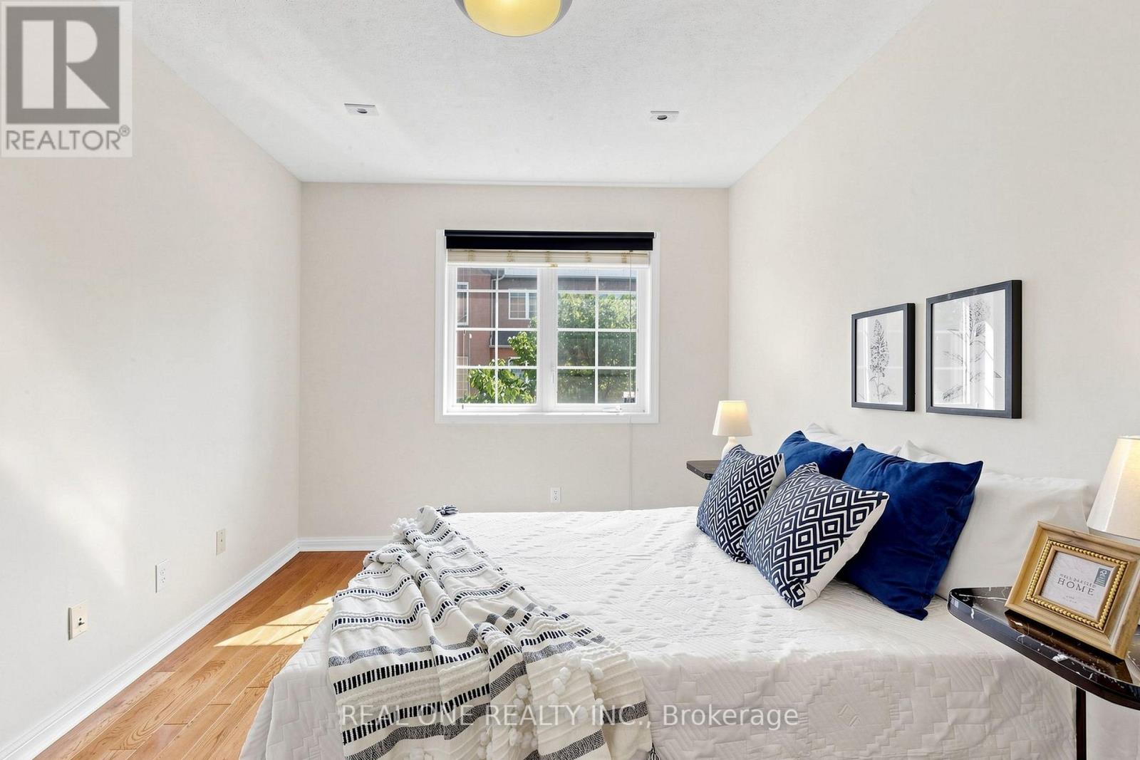 #6 12 ST MORITZ WAY - 31