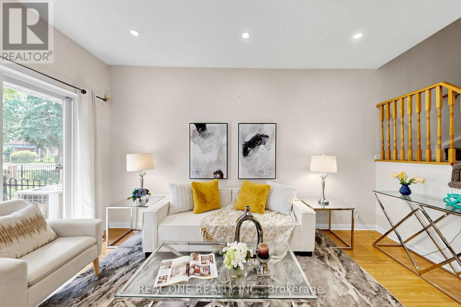 #6 12 ST MORITZ WAY - 7