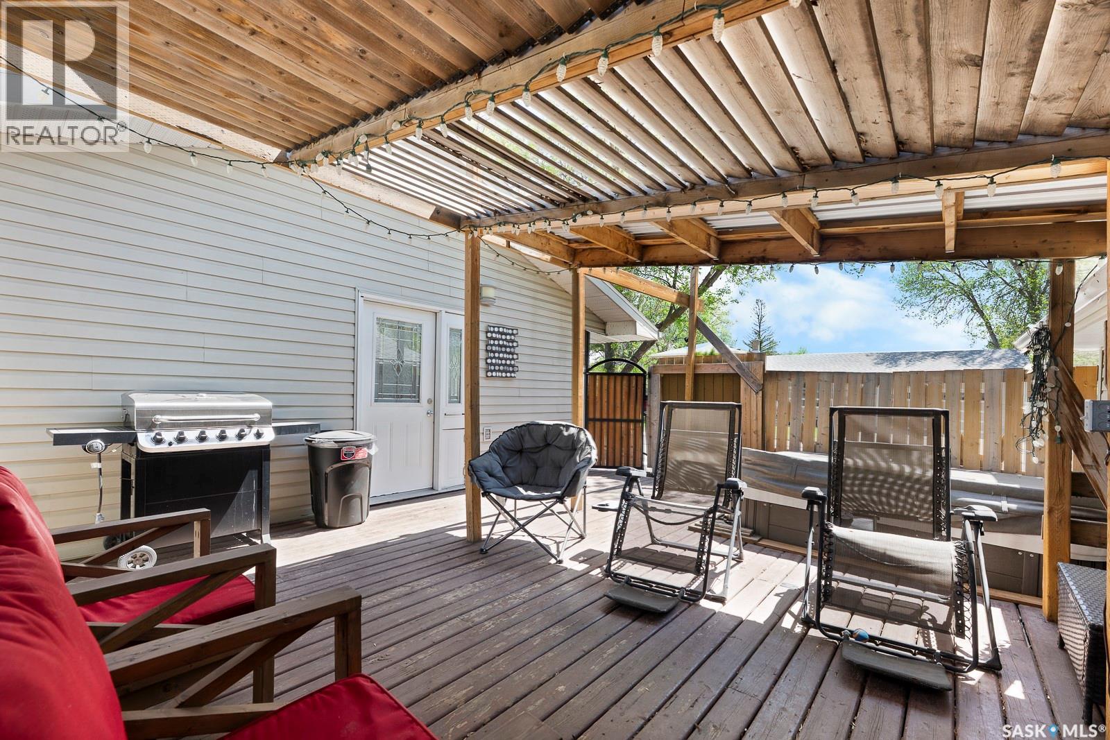 2 PLEASANTVIEW BAY - 23