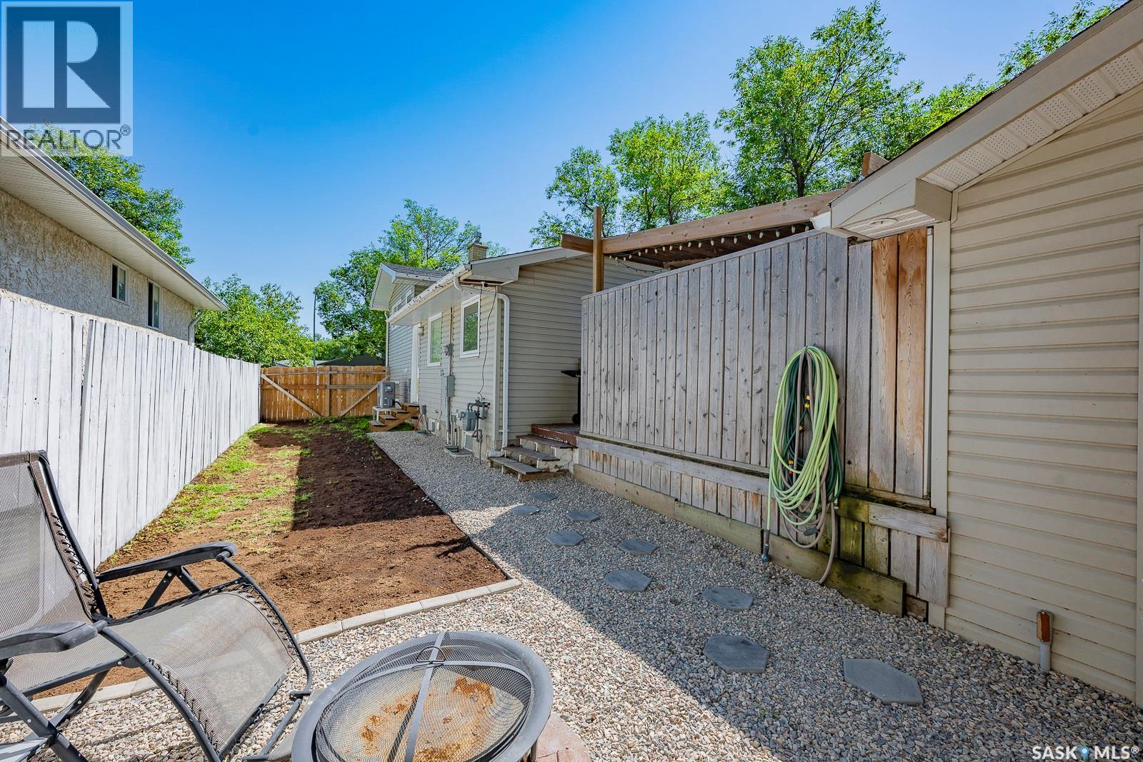 2 PLEASANTVIEW BAY - 27