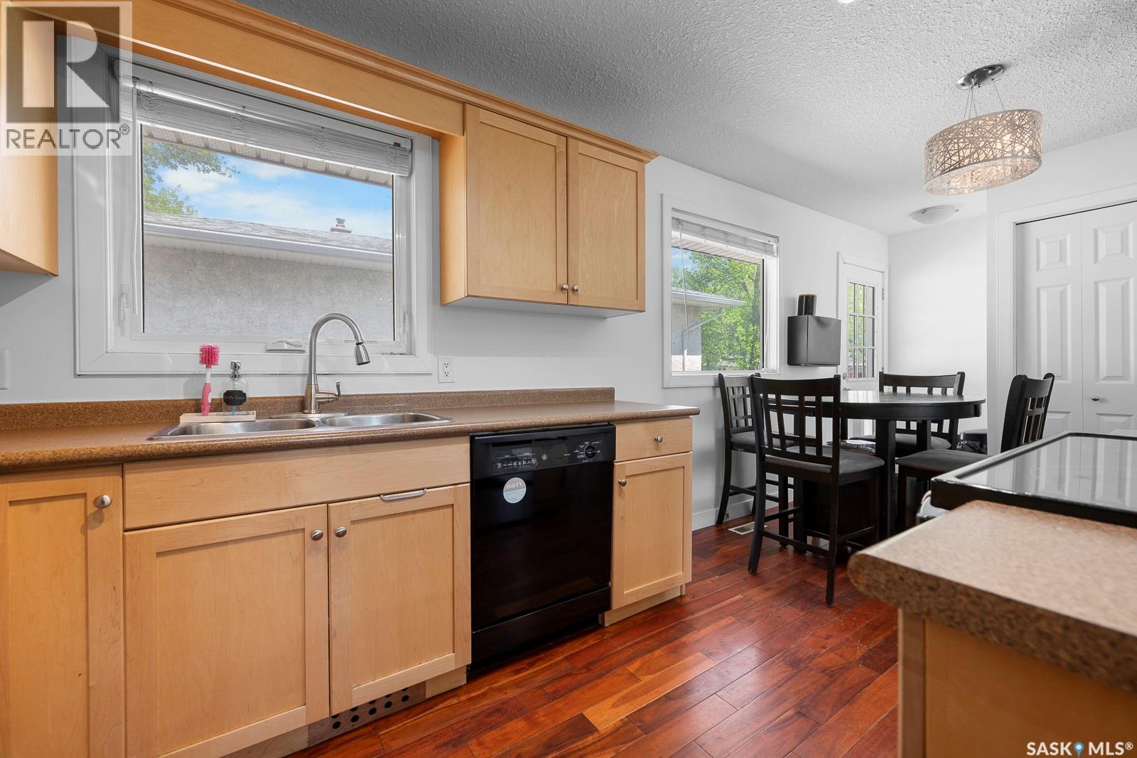 2 PLEASANTVIEW BAY - 8