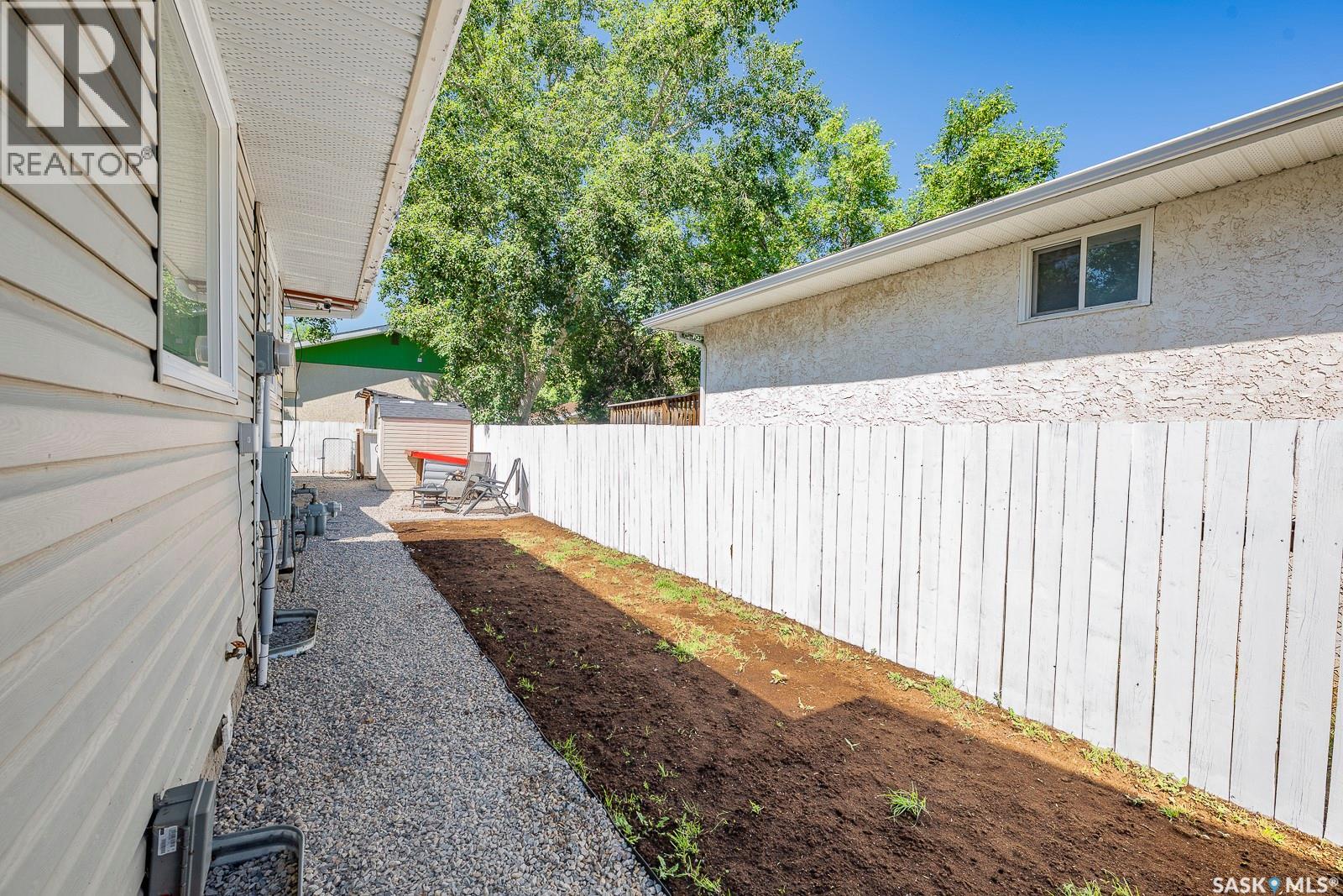 2 PLEASANTVIEW BAY - 26