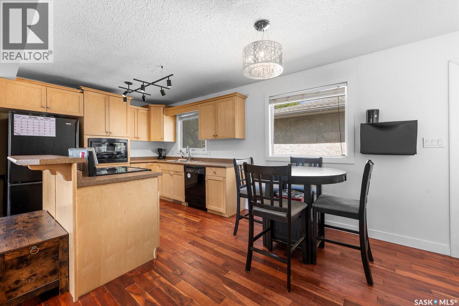 2 PLEASANTVIEW BAY - 7