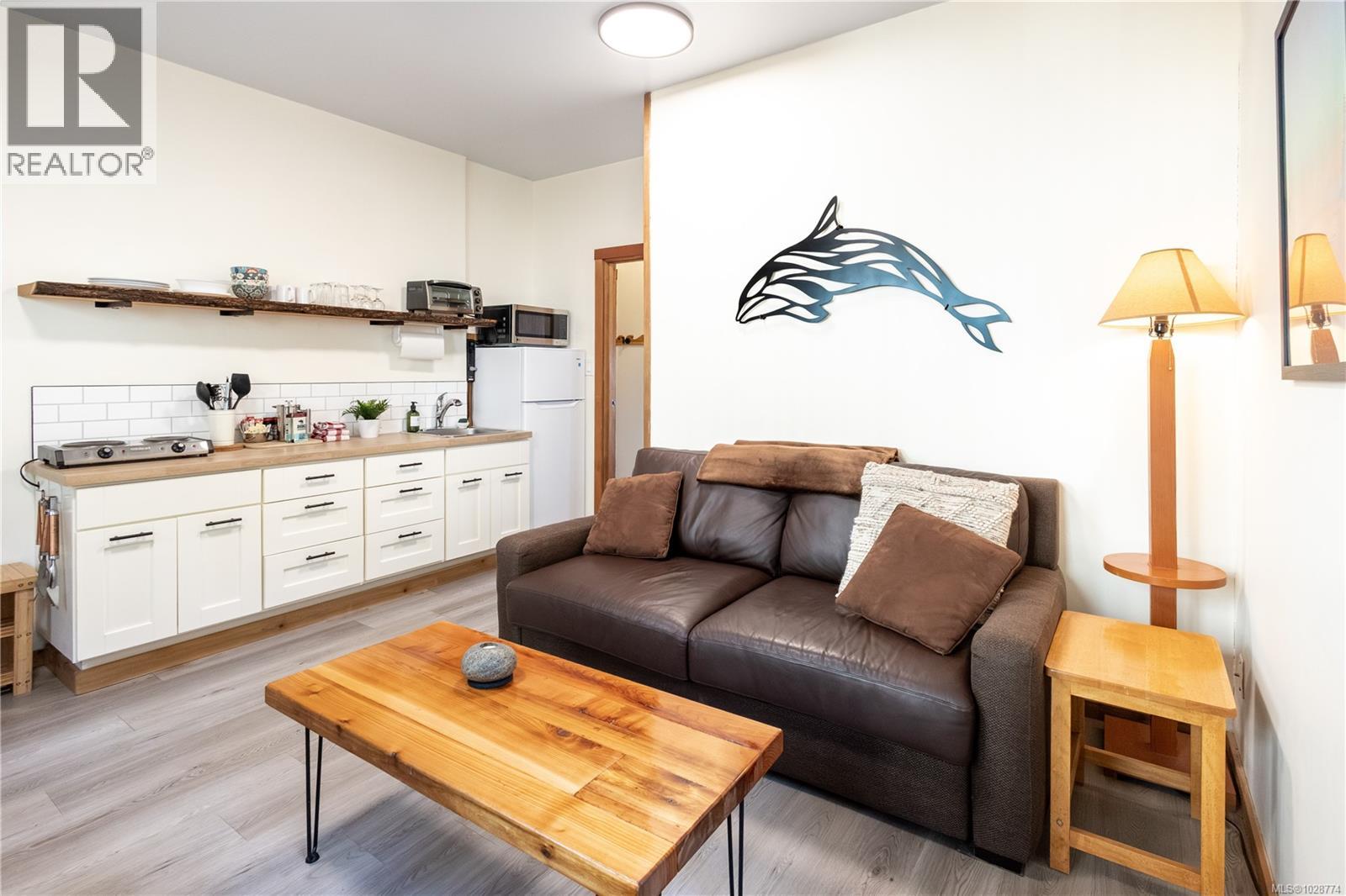 #3 1002 Peninsula Rd - 5