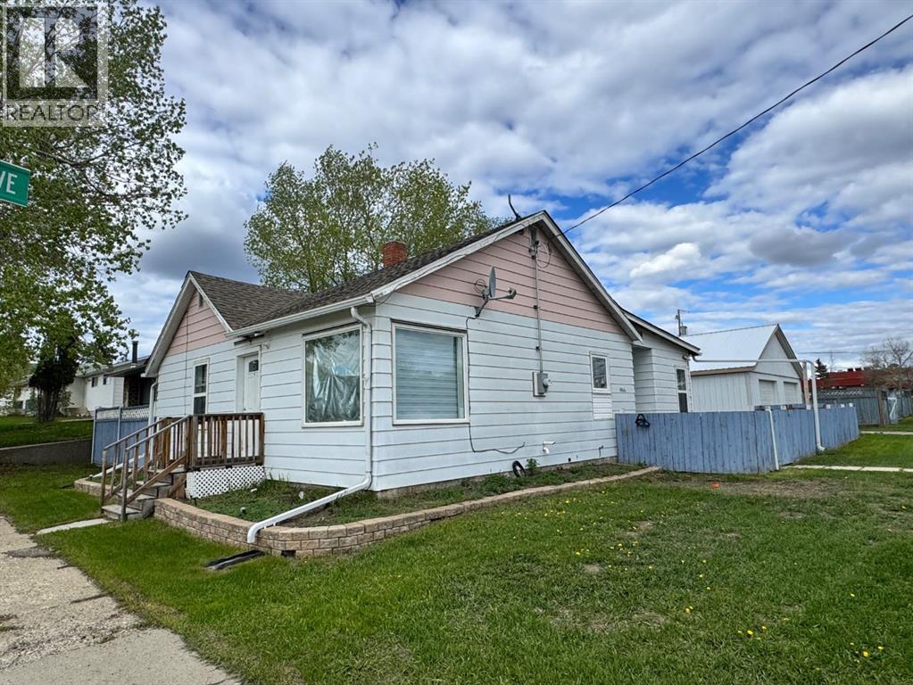 10616 104 Avenue - 1