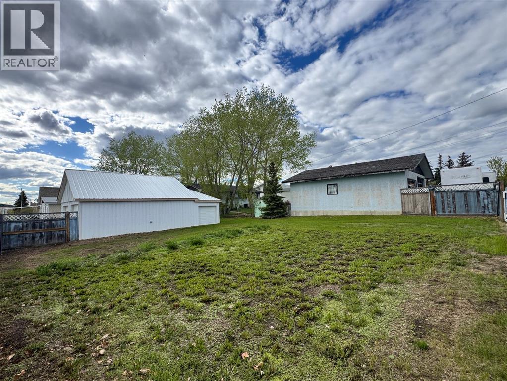 10616 104 Avenue - 32