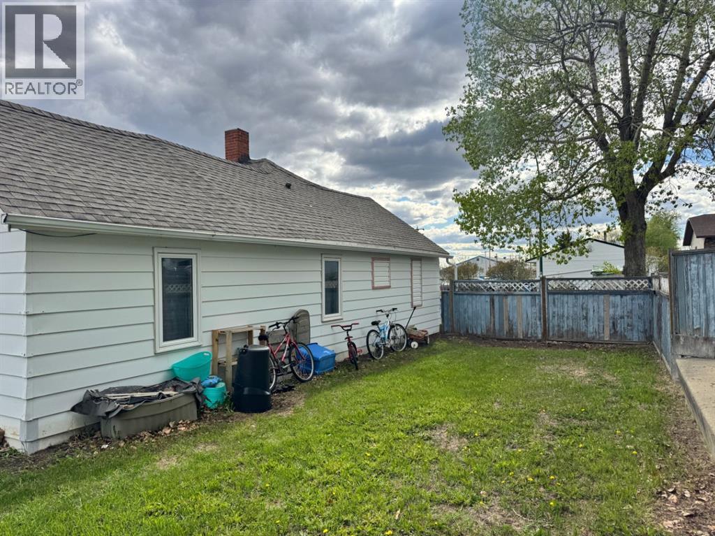 10616 104 Avenue - 35
