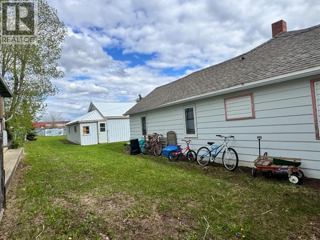 10616 104 Avenue - 36