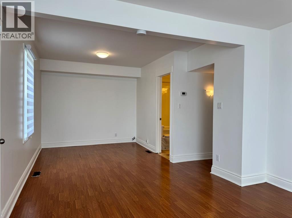 10616 104 Avenue - 23