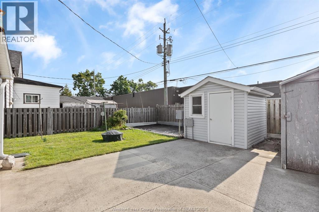 28 WHITE STREET - 18
