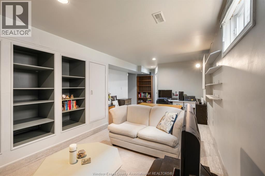 29 Alderton STREET - 30