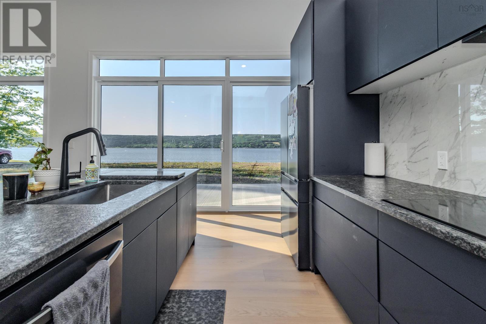 5416 East Bay Highway - 21