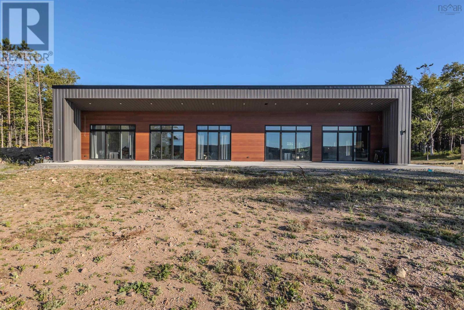 5416 East Bay Highway - 6
