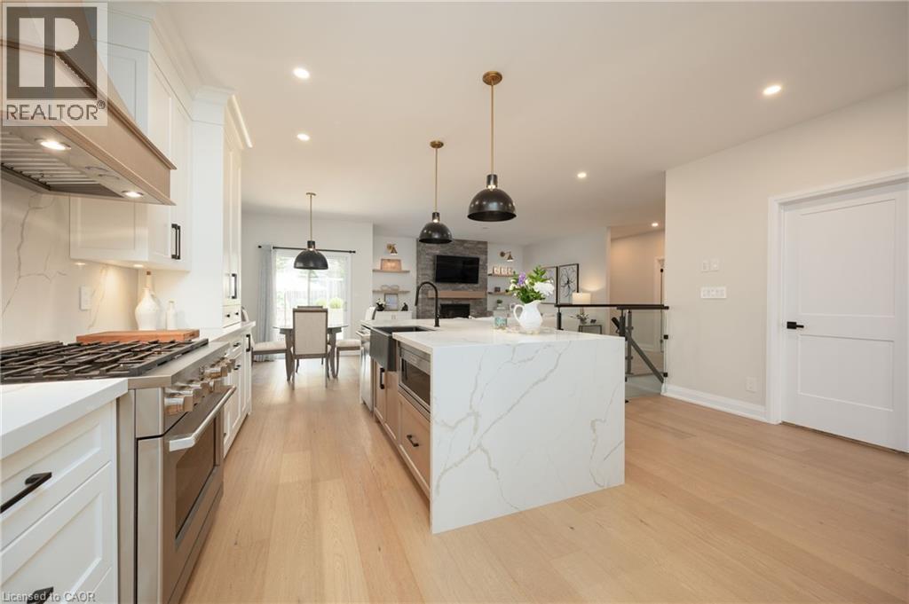 108 WINSTON Street - 10