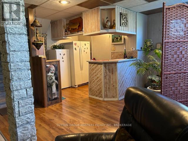1496 SYDENHAM ROAD - 23