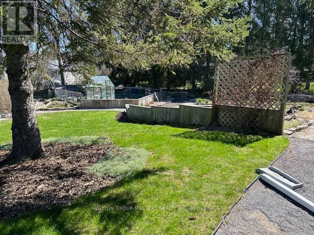1496 SYDENHAM ROAD - 32