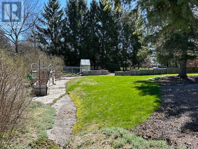 1496 SYDENHAM ROAD - 33