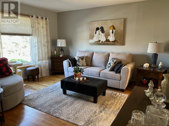 1496 SYDENHAM ROAD - 8