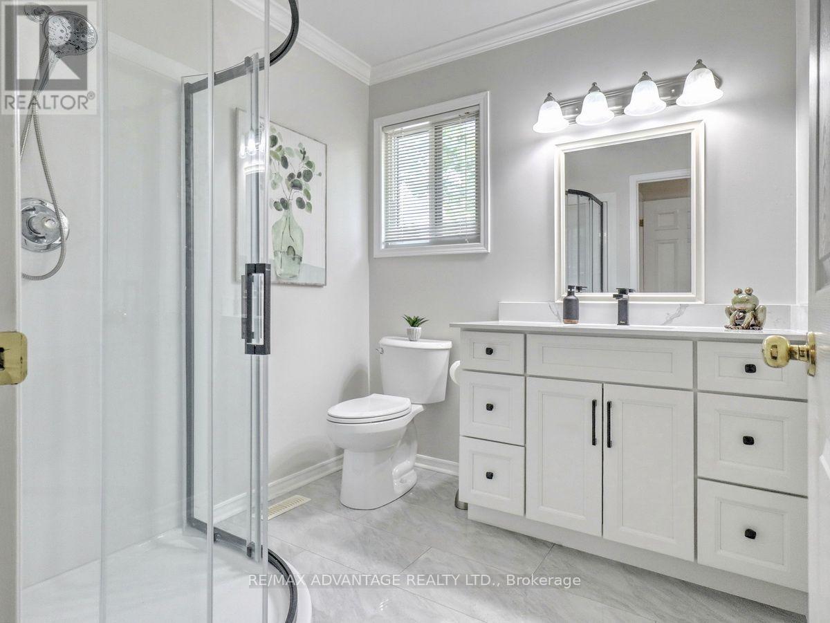 #17 515 PROUDFOOT LANE - 27