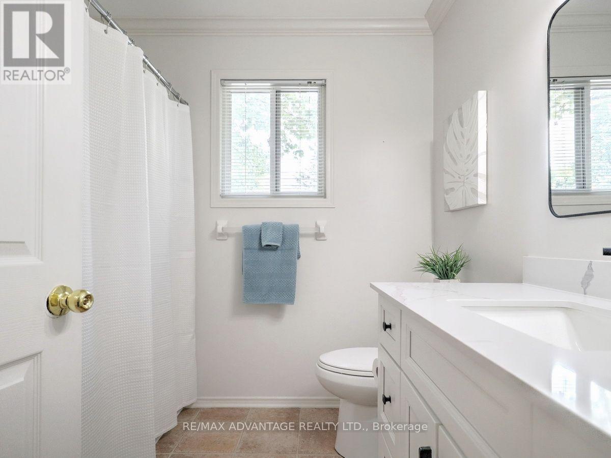 #17 515 PROUDFOOT LANE - 31