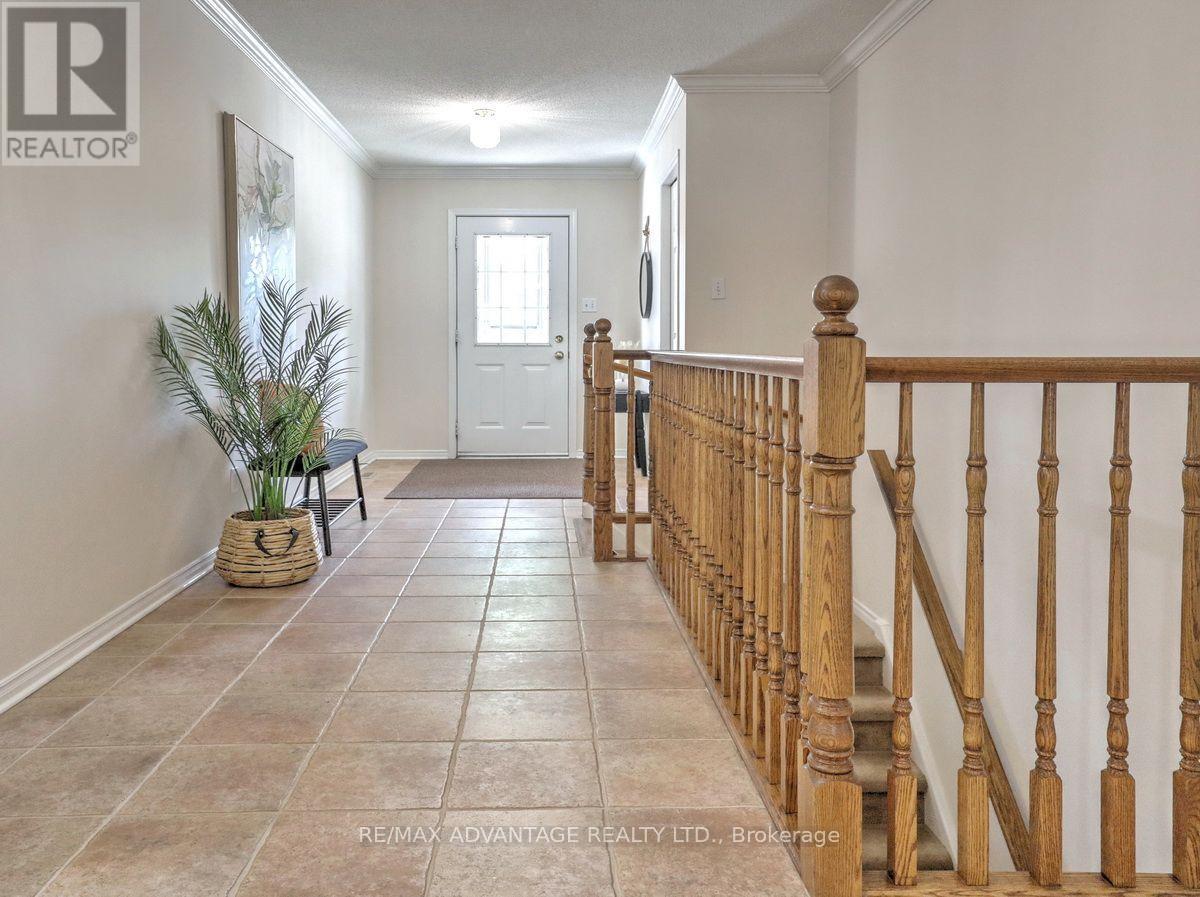 #17 515 PROUDFOOT LANE - 34