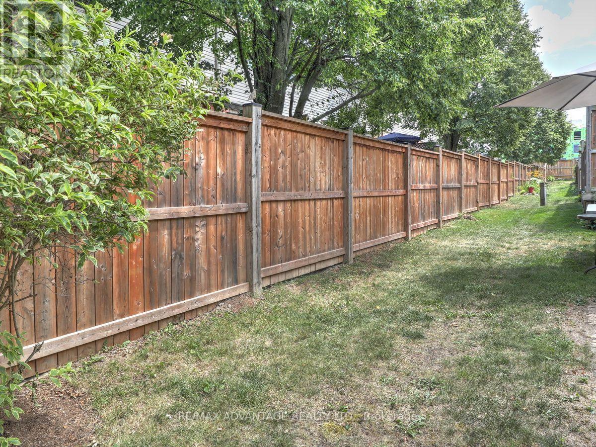 #17 515 PROUDFOOT LANE - 44
