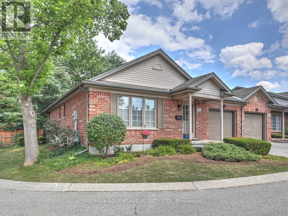 #17 515 PROUDFOOT LANE - 46