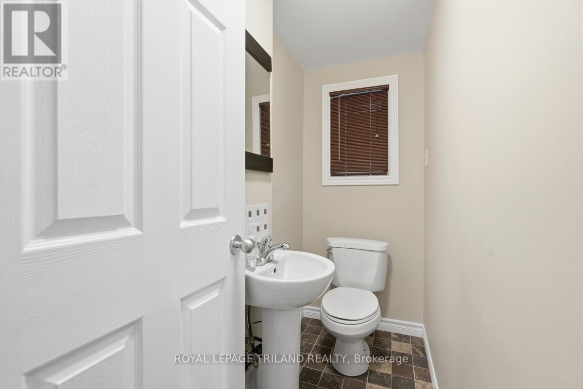 364 FLANDERS ROW - 14