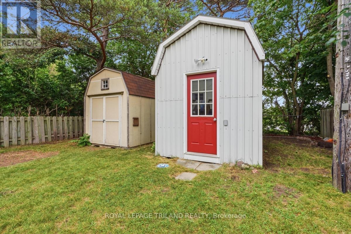 364 FLANDERS ROW - 25