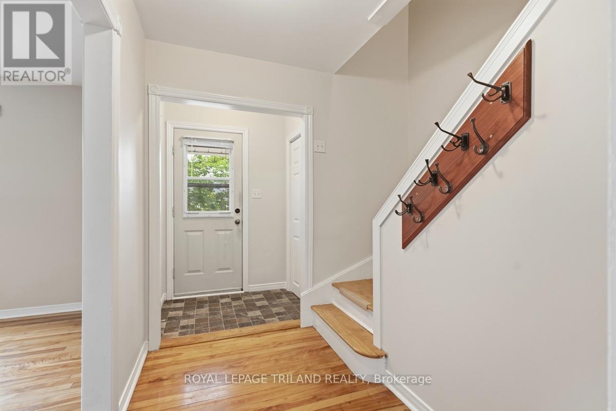 364 FLANDERS ROW - 6