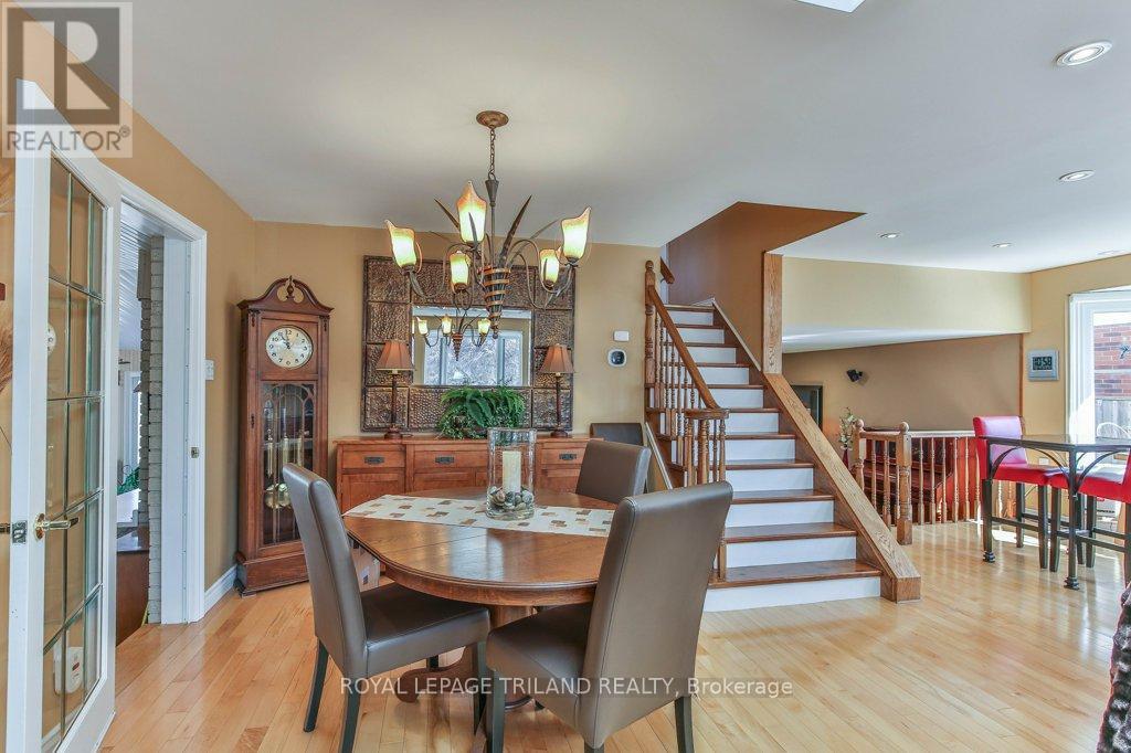 1221 GLENORA DRIVE - 18