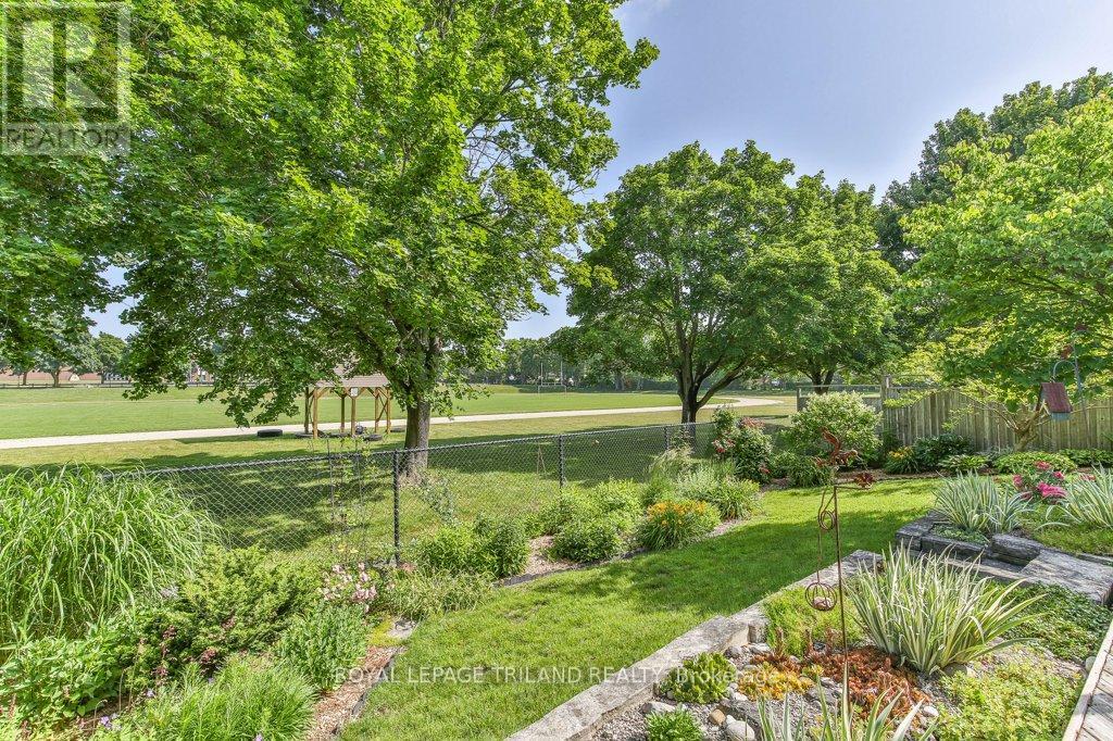 1221 GLENORA DRIVE - 45