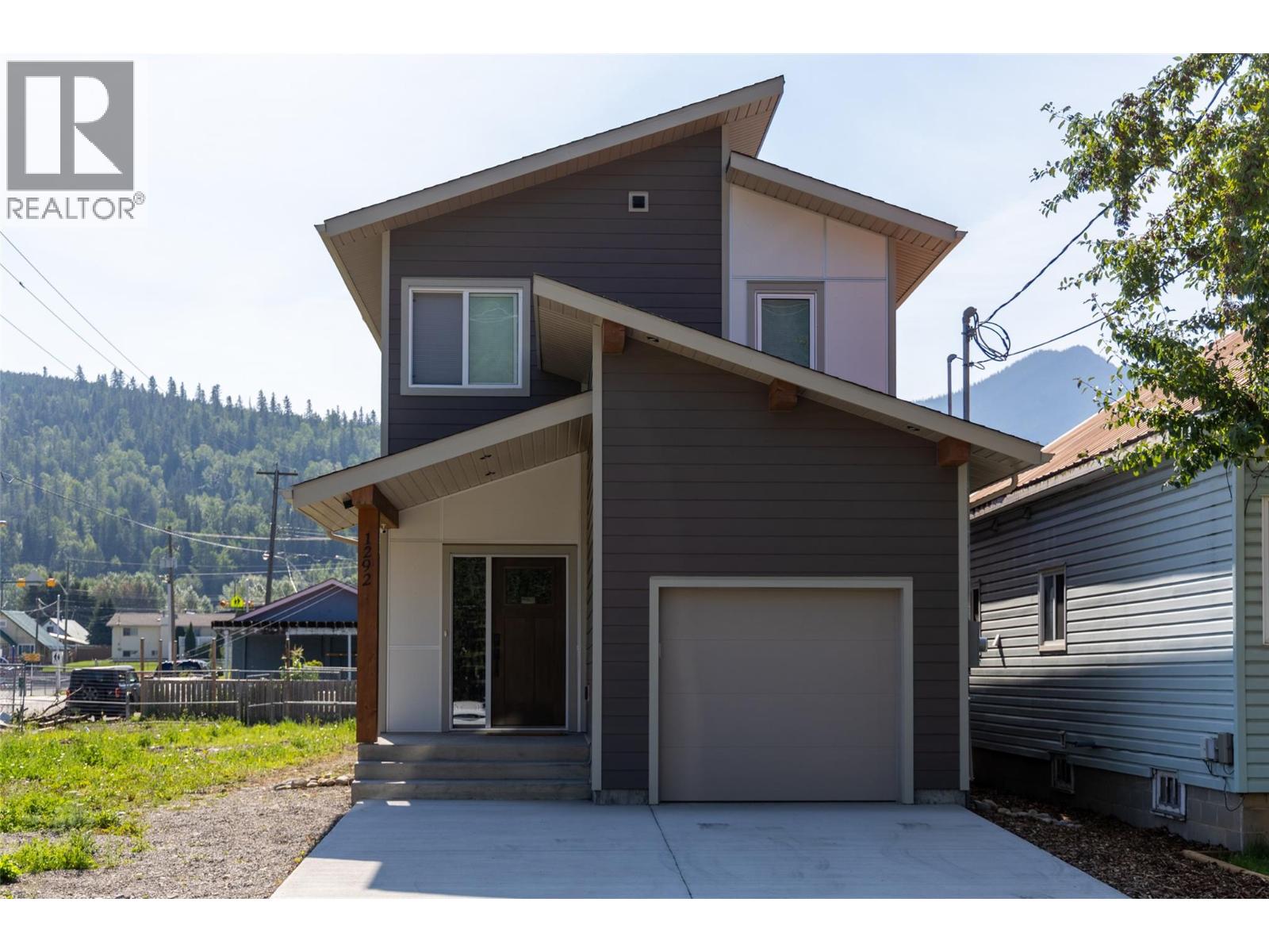 1282 4TH Avenue - 7