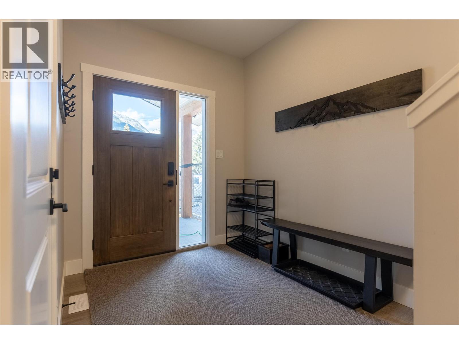 1282 4TH Avenue - 10