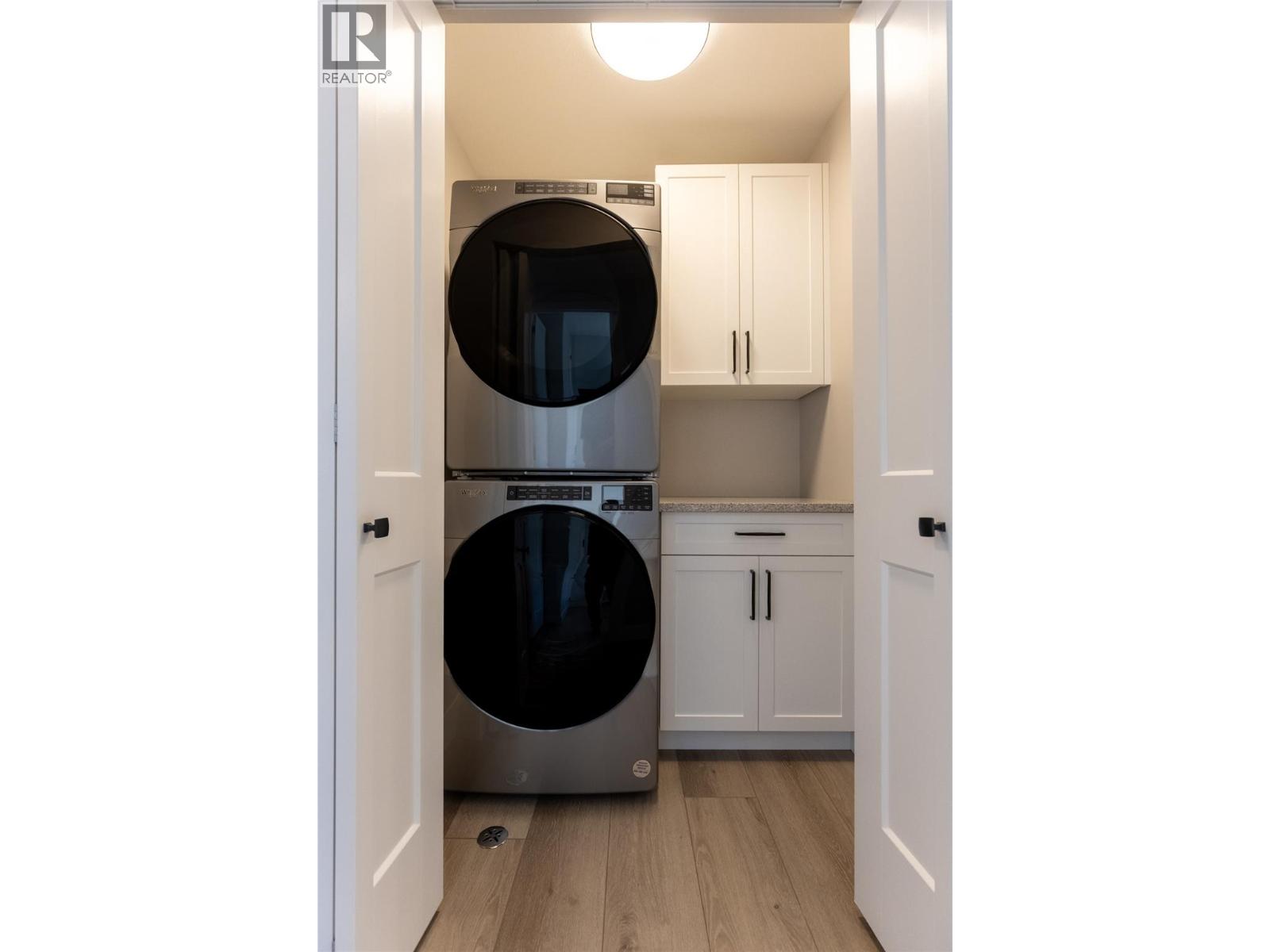 1282 4TH Avenue - 47