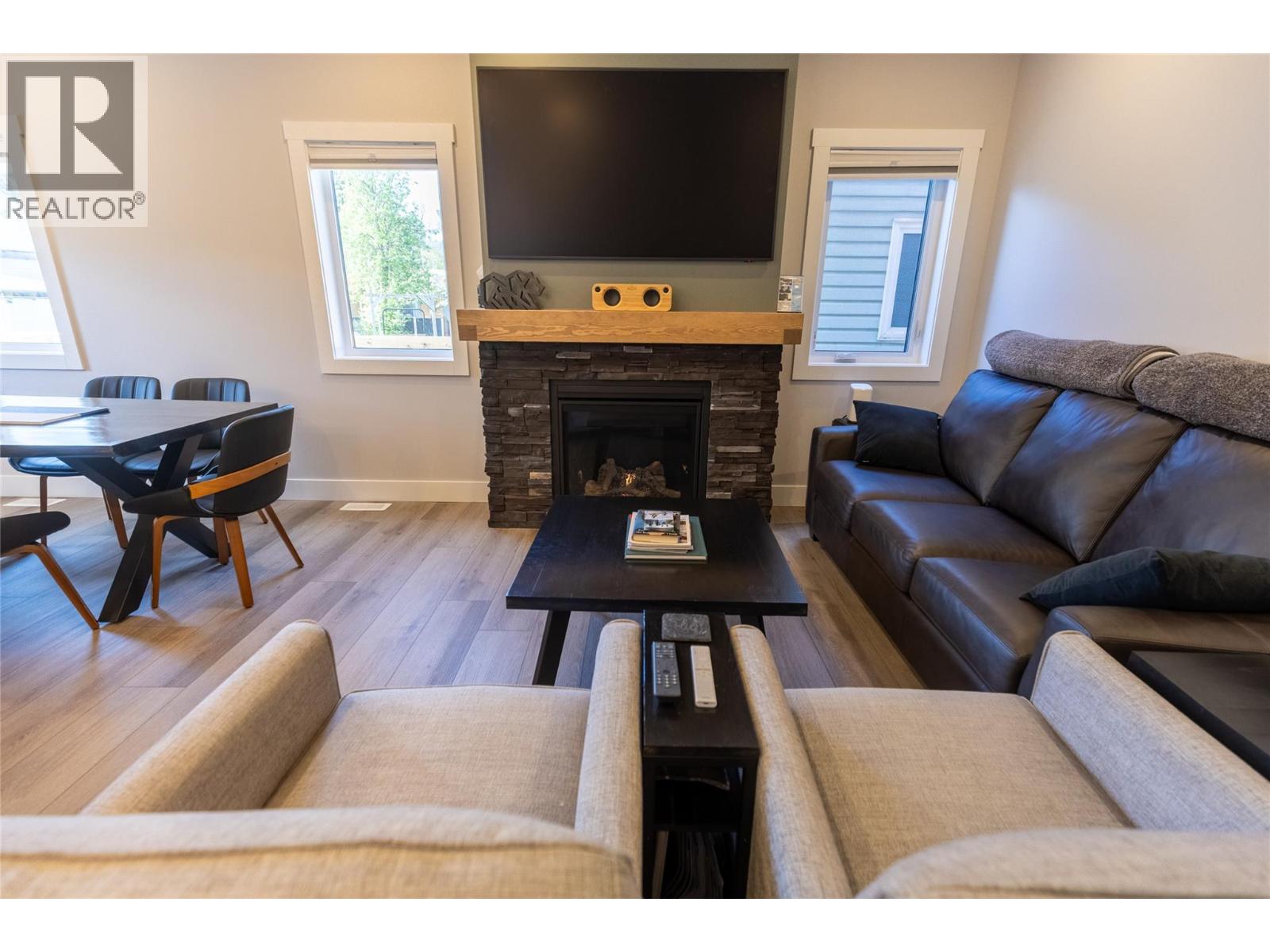 1282 4TH Avenue - 21